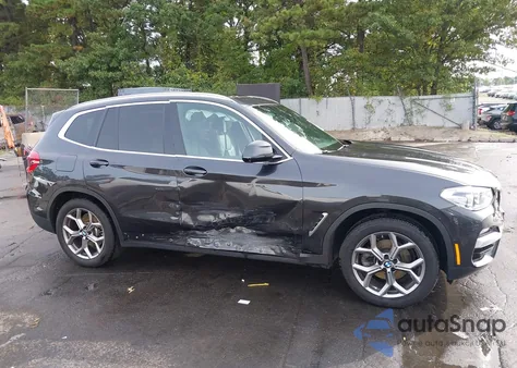 2021 BMW X3 xDrive30I z USA, uszkodzony, nr VIN 5UXTY5C07M9H44258